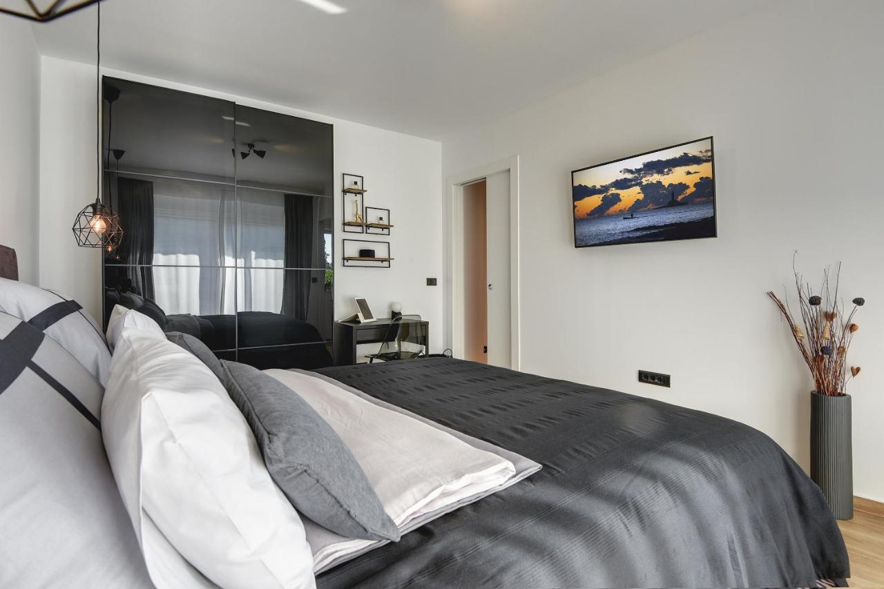Giardini Penthouse Apartment PUY 외부 사진